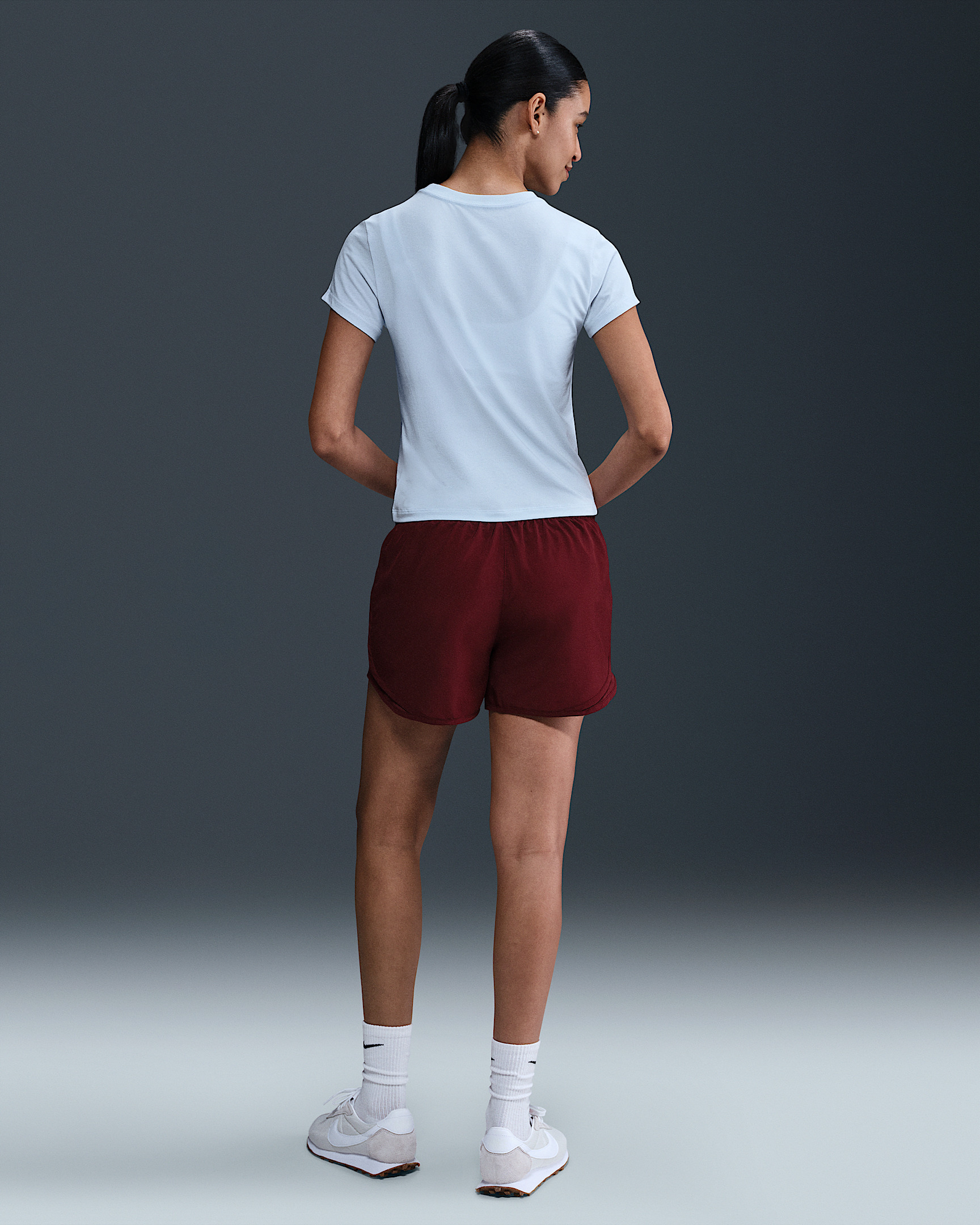 Nike Sportswear Chill Knit Women's Slim Cropped T-Shirt - 5