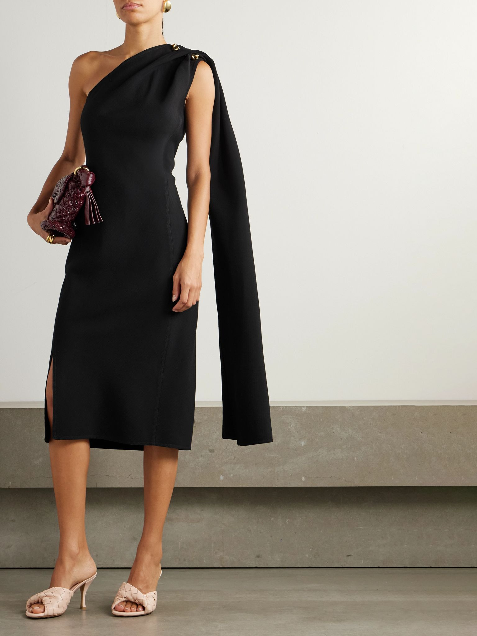 Cape-effect embellished one-shoulder crepe midi dress Black - 2