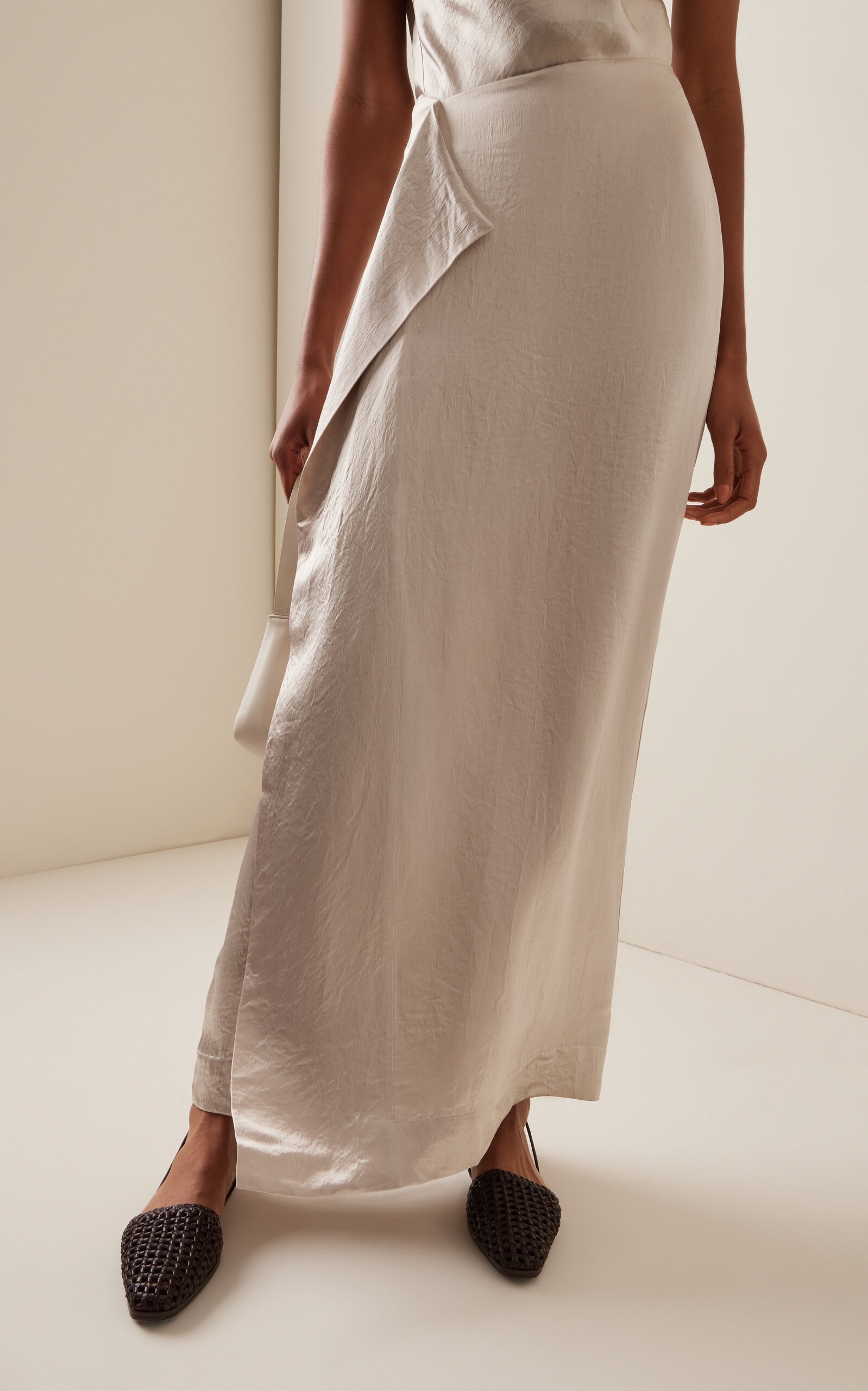 Kobe Wrapped Satin Maxi Skirt silver - 3