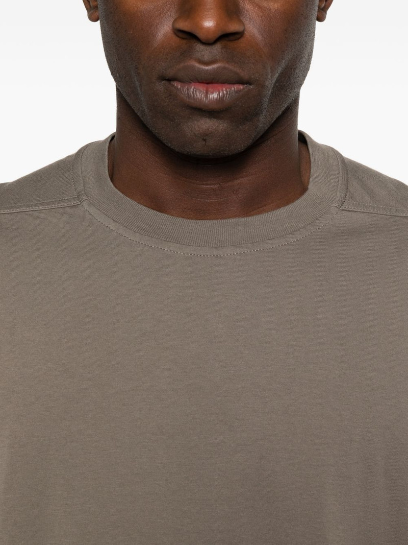 round-neck T-shirt 5