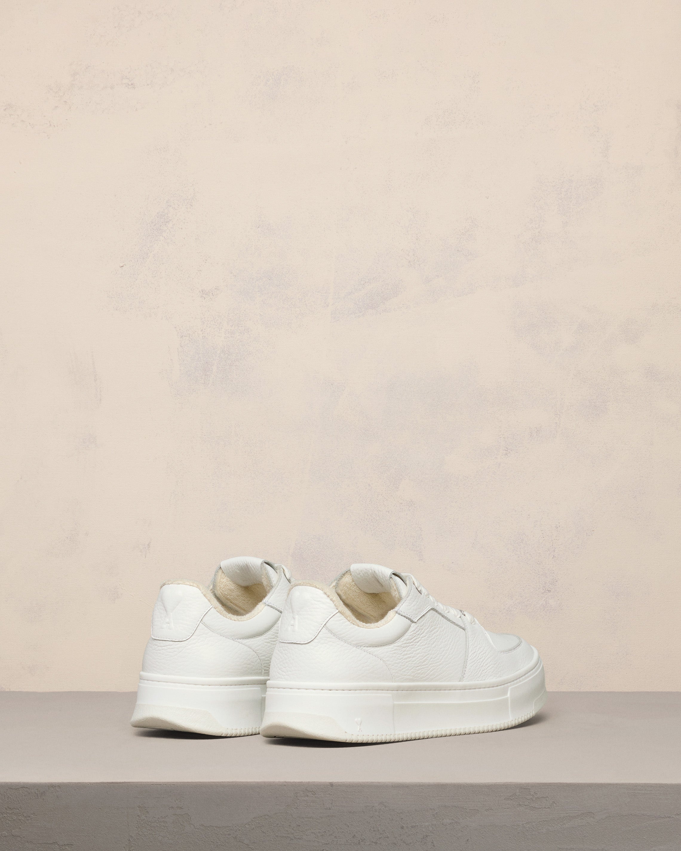 【AMI PARIS】NEW LACE UP ARCADE SNEAKERS◆USN429CV0002 AMI Paris NEW LACE UP ARCADE SNEAKERS | amiparis | REVERSIBLE
