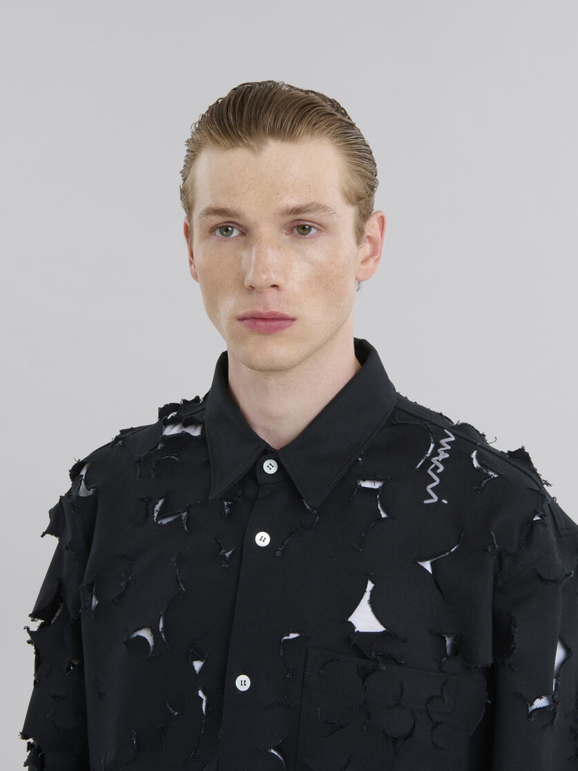 BLACK COTTON BOXY FIT SHIRT WITH CUT OUT DETAIL - 4