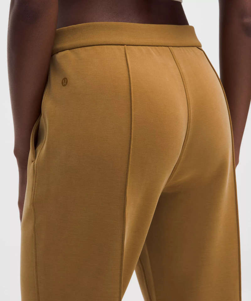 Softstreme Classic-Fit High-Rise Jogger 6