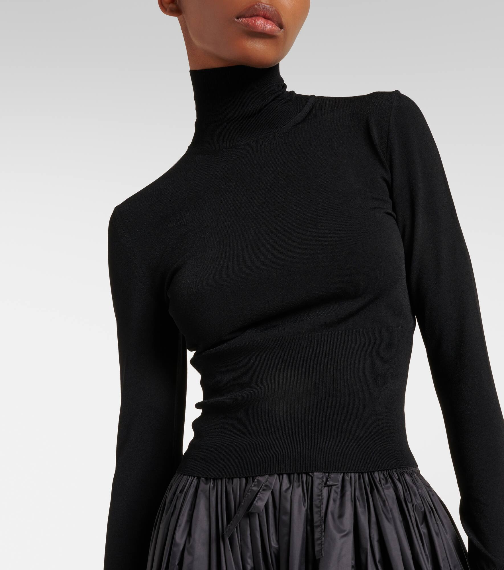Turtleneck top - 5