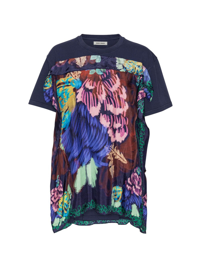 Square T-shirt 1