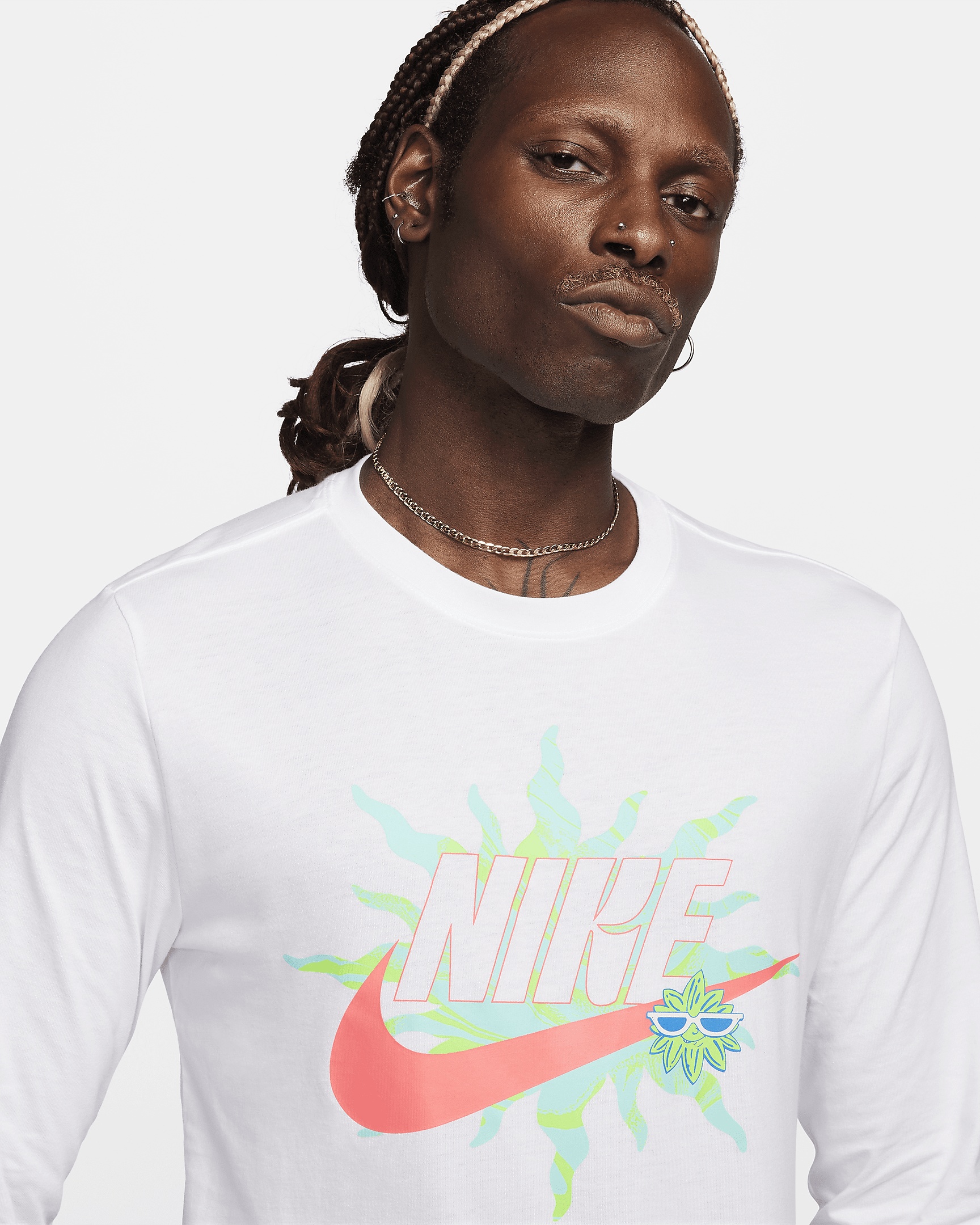 Nike Sportswear Long-Sleeve T-Shirt - 3