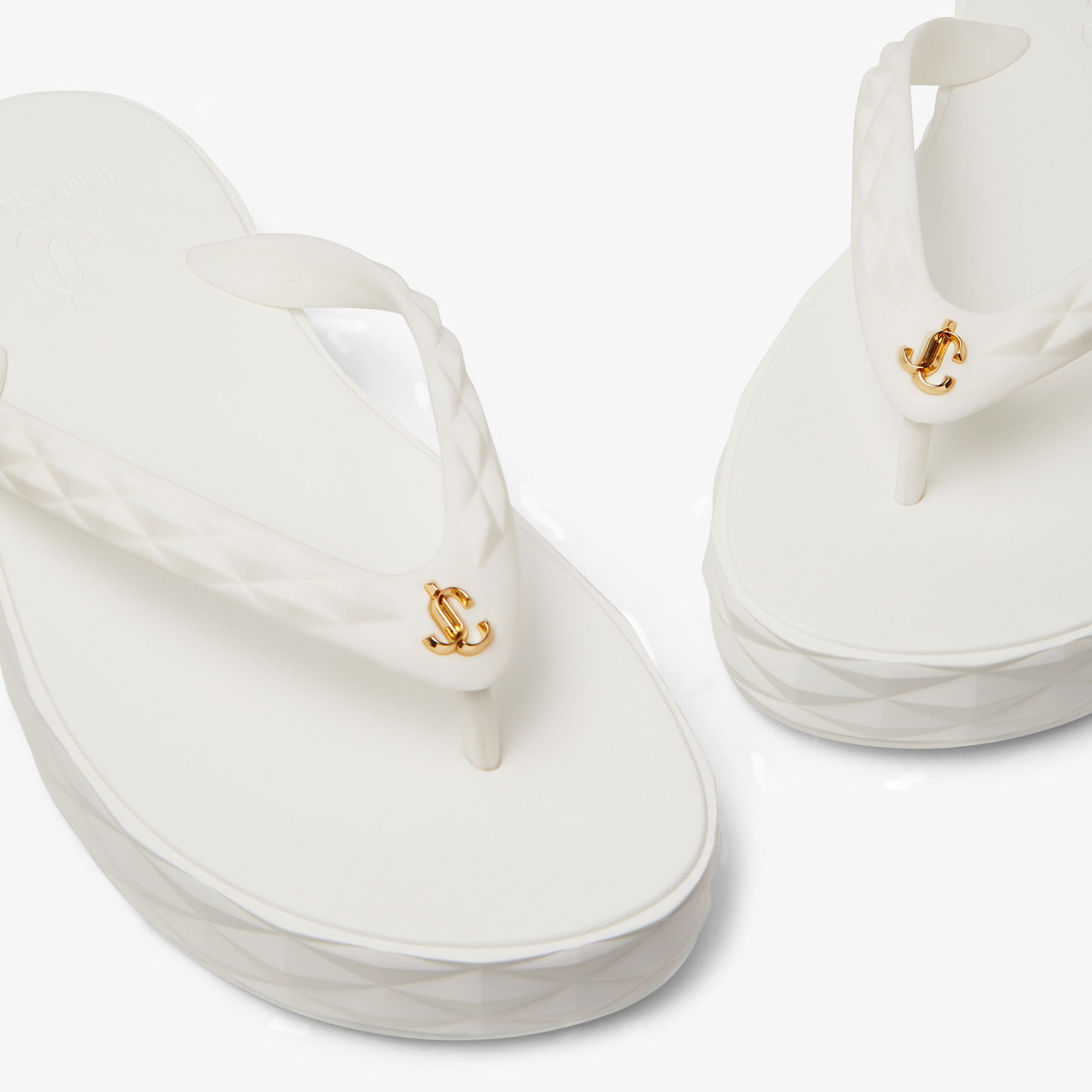 Diamond Flip Flop
White Rubber Flip-Flops - 4