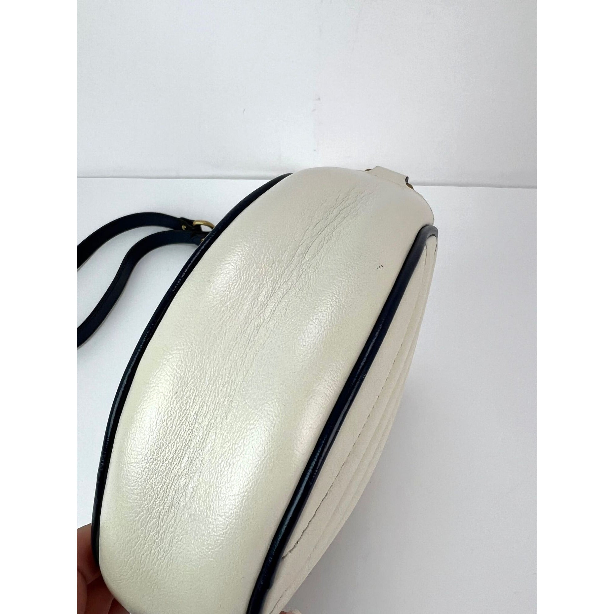 Gucci GG Azalea Matelasse Leather Round Mystic White Shoulder Bag - 6