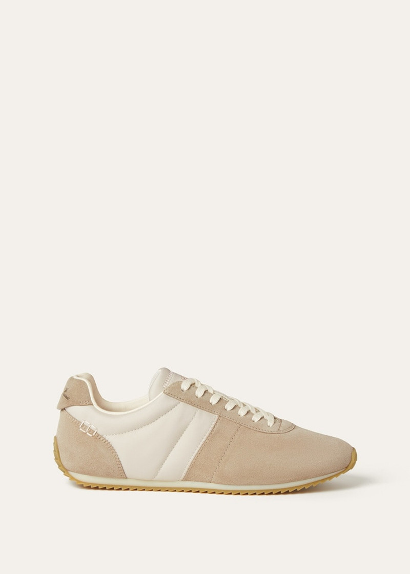Fast Walk Sneaker 1