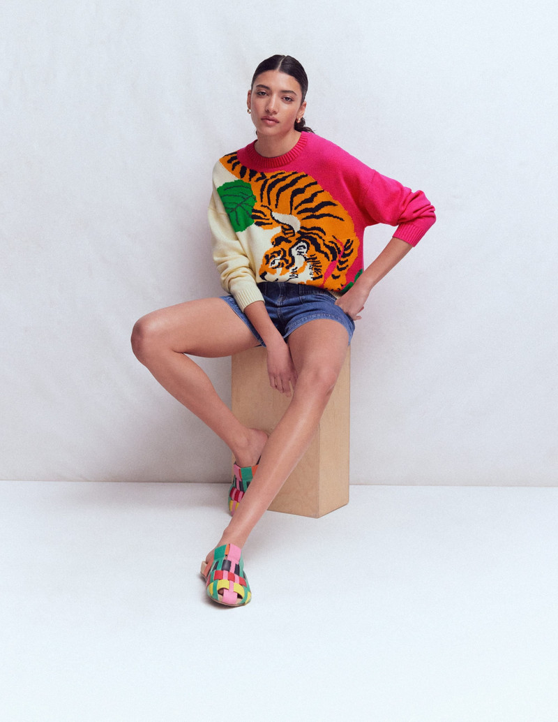 Jacquard Jumper-Warm Ivory and Pink Tiger 6