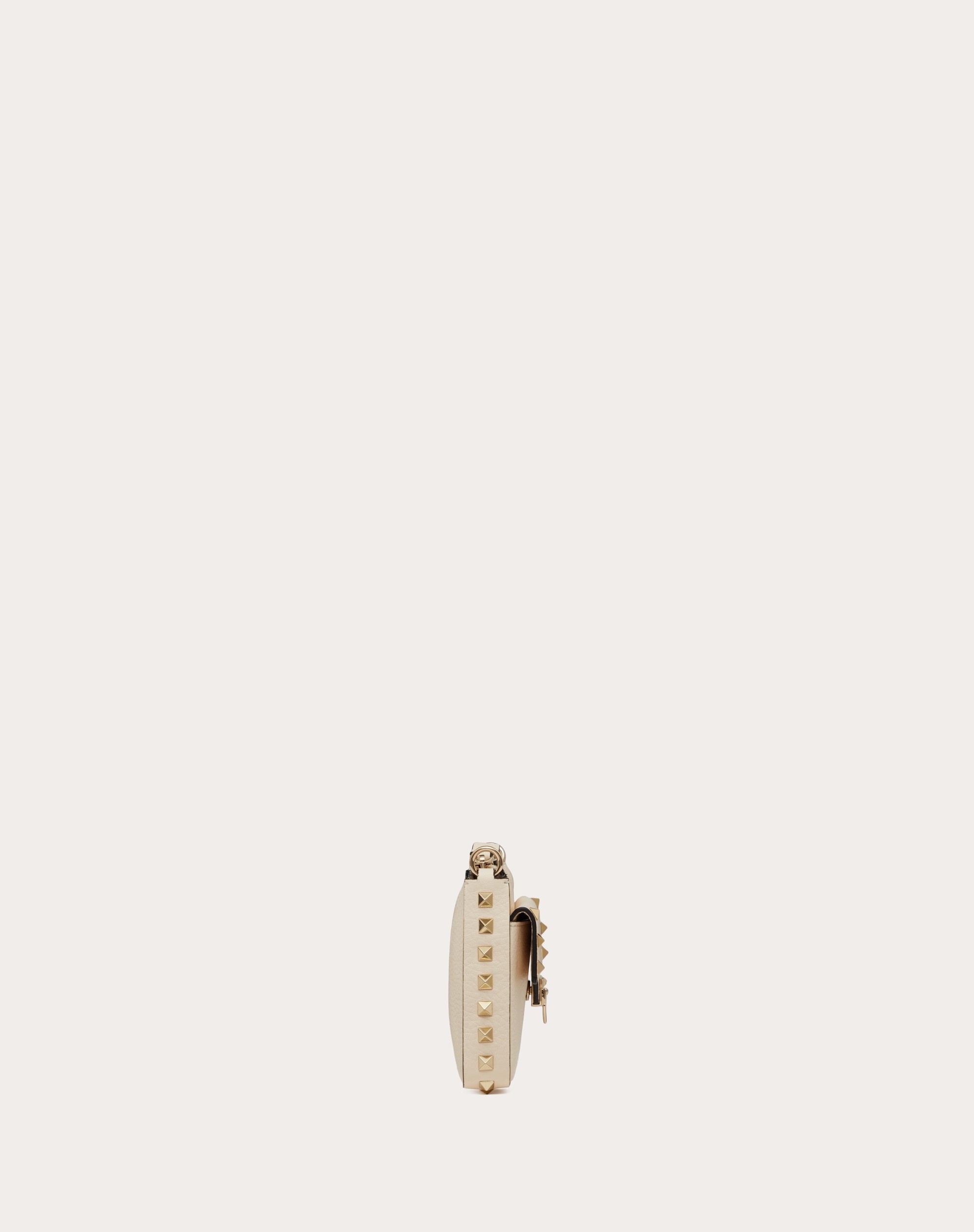 GRAINY CALFSKIN POUCH WITH ROCKSTUD CHAIN - 4