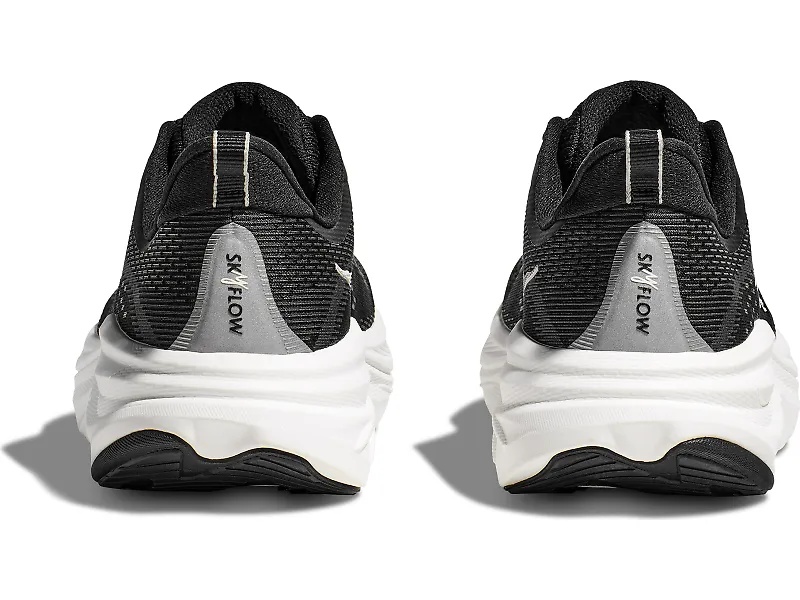 HOKA Skyflow - 5