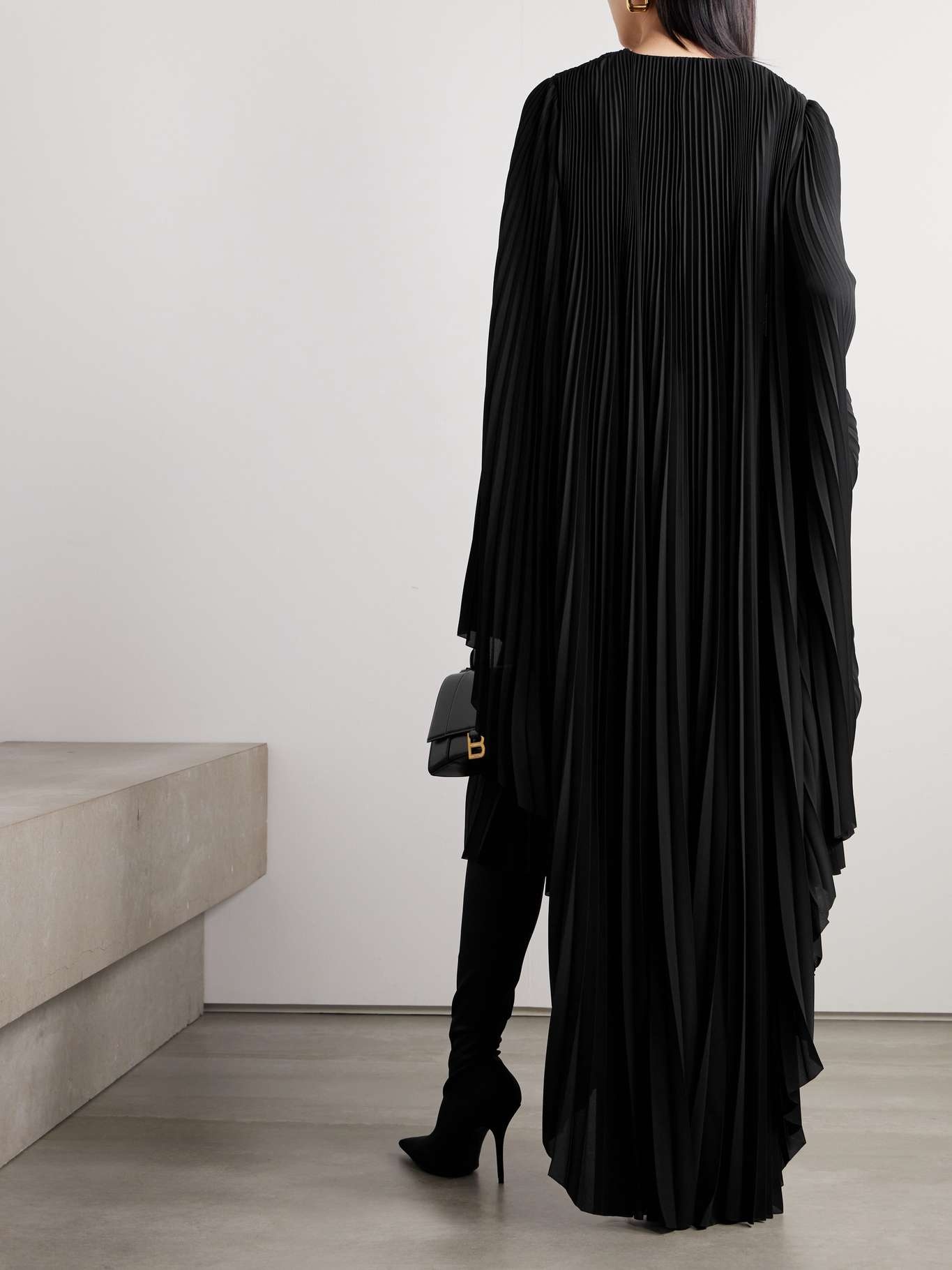 Ruffled plissé-crepe maxi dress - 3