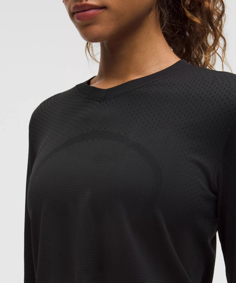 Swiftly Open-Hole V-Neck Long-Sleeve Shirt 5