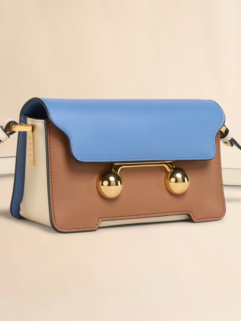 LIGHT BLUE, LIGHT BROWN AND WHITE LEATHER TRUNKAROO MINI SHOULDER BAG - 4
