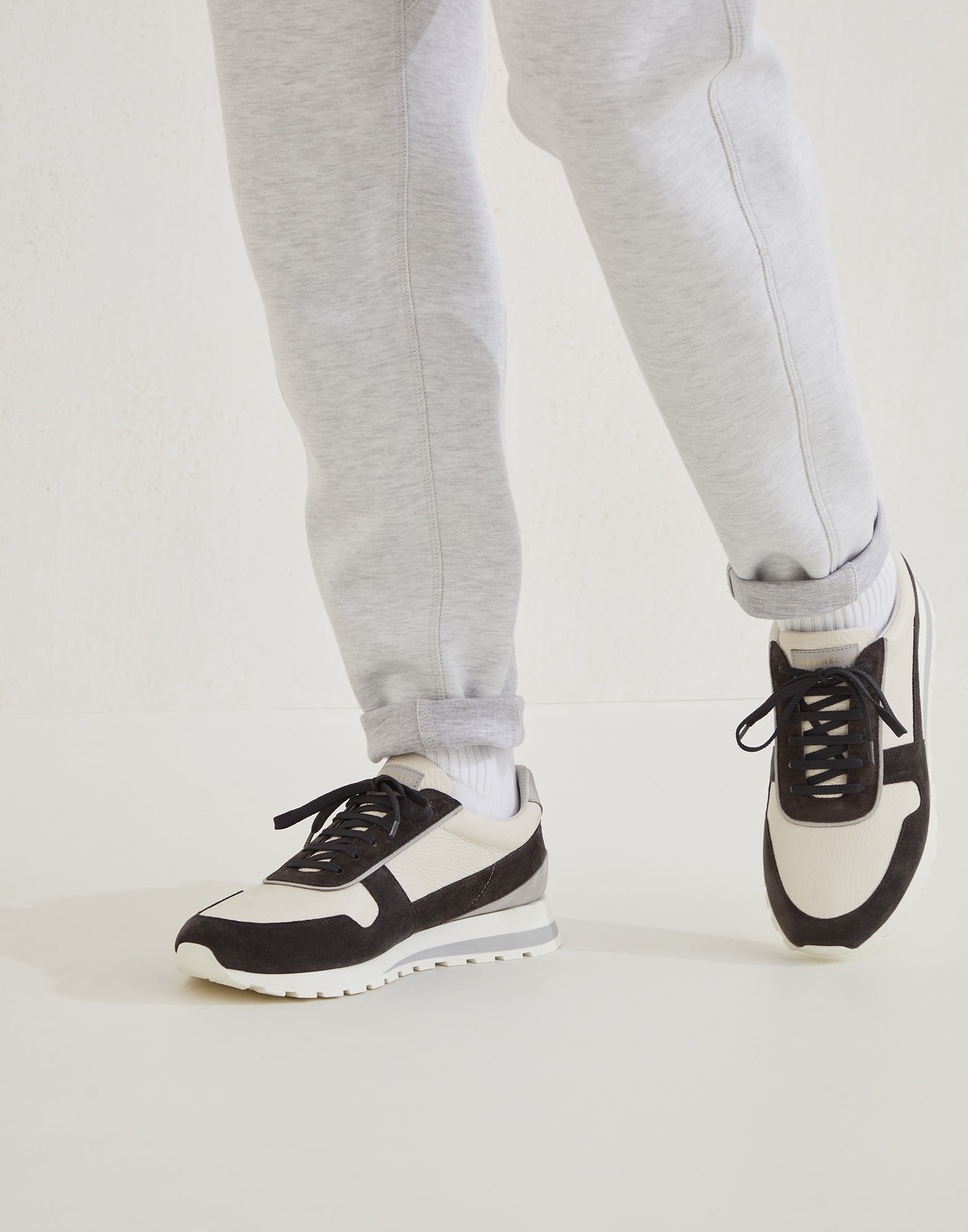 Washed suede and calfskin runners - 4