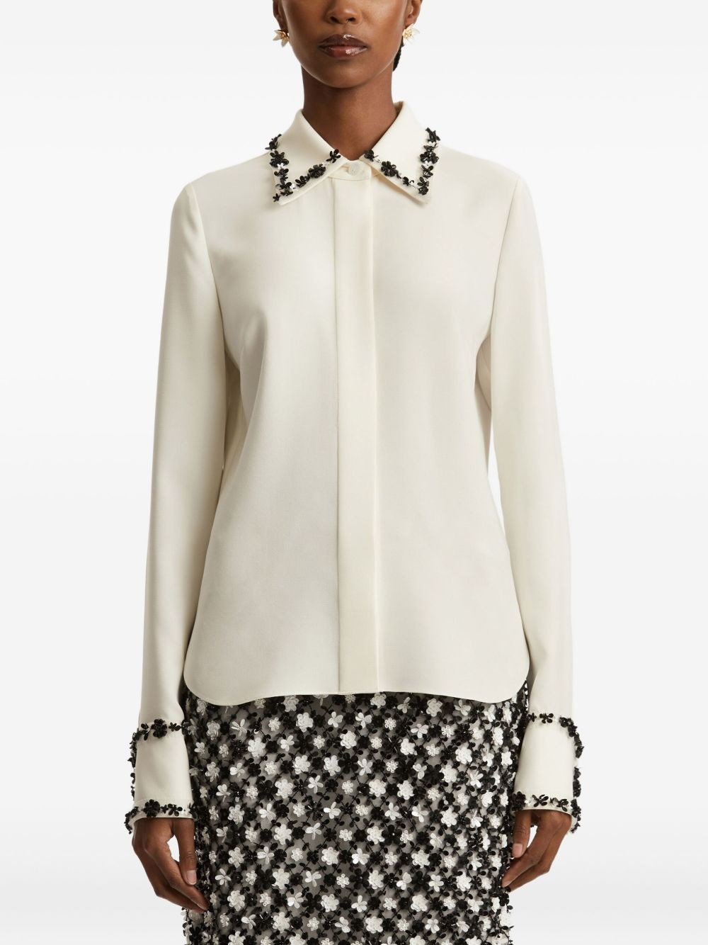 floret-embroidered collar shirt - 3