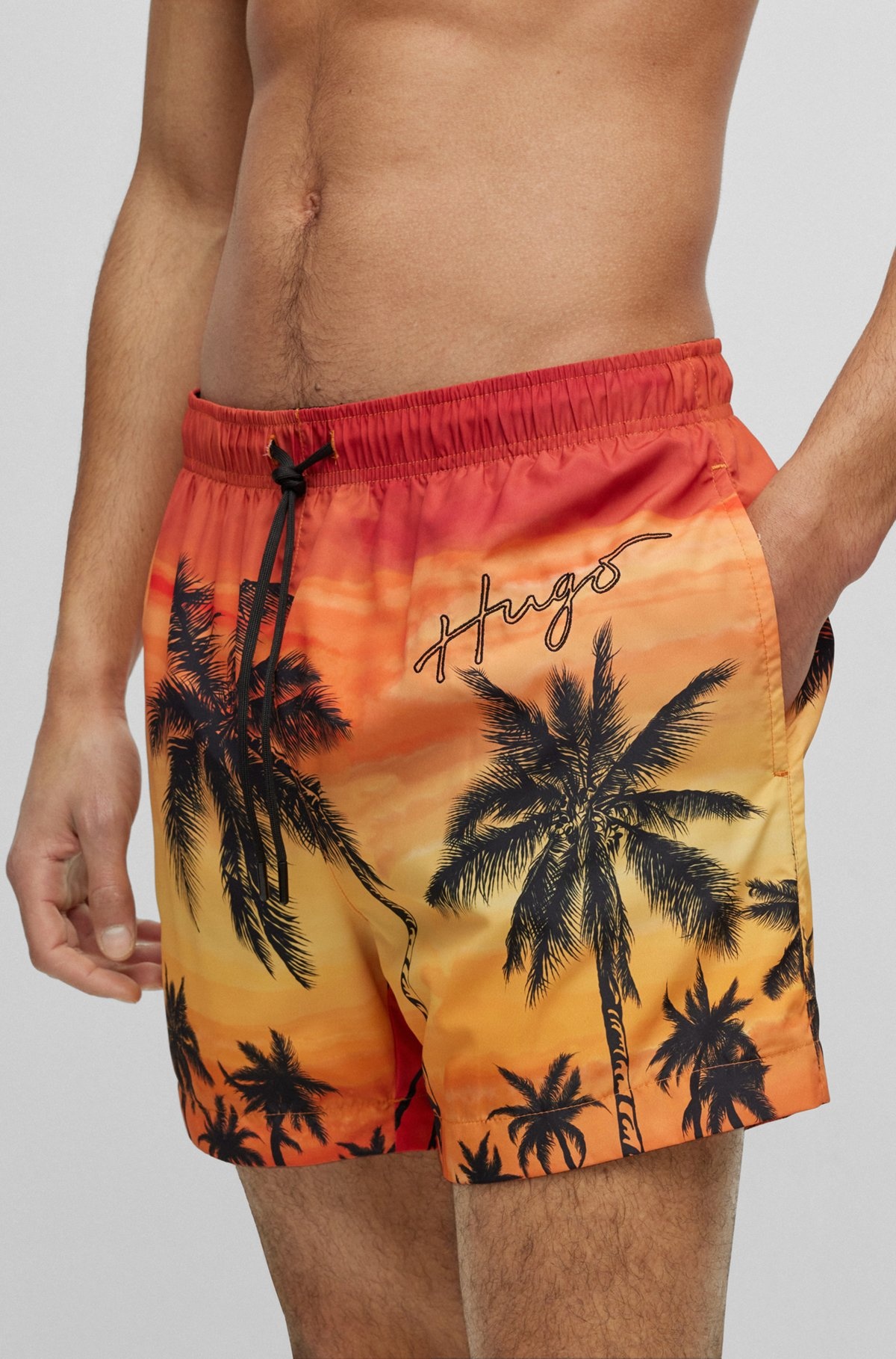 QUICK-DRY SWIM SHORTS - 3