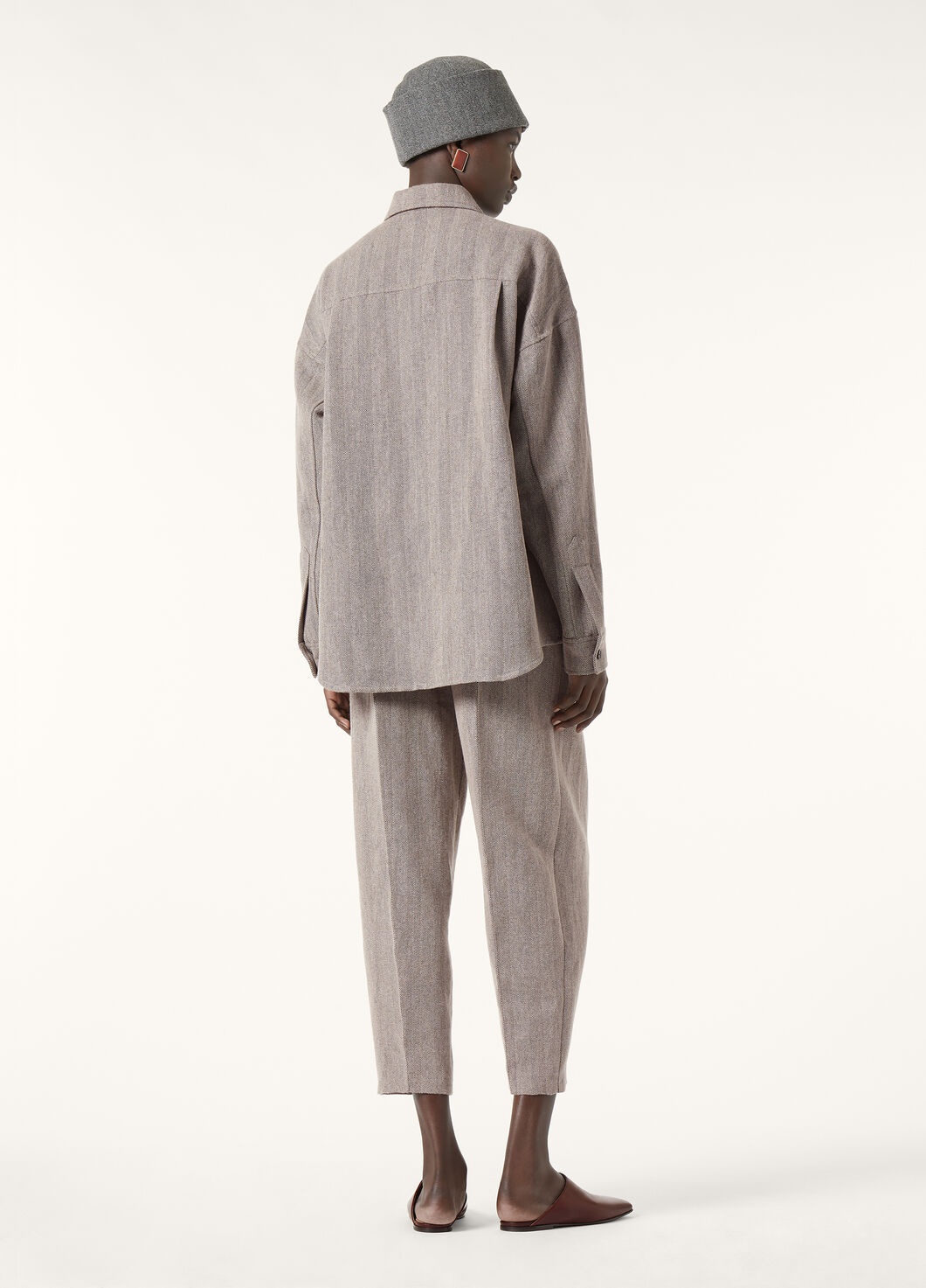 Dan Pants - 5