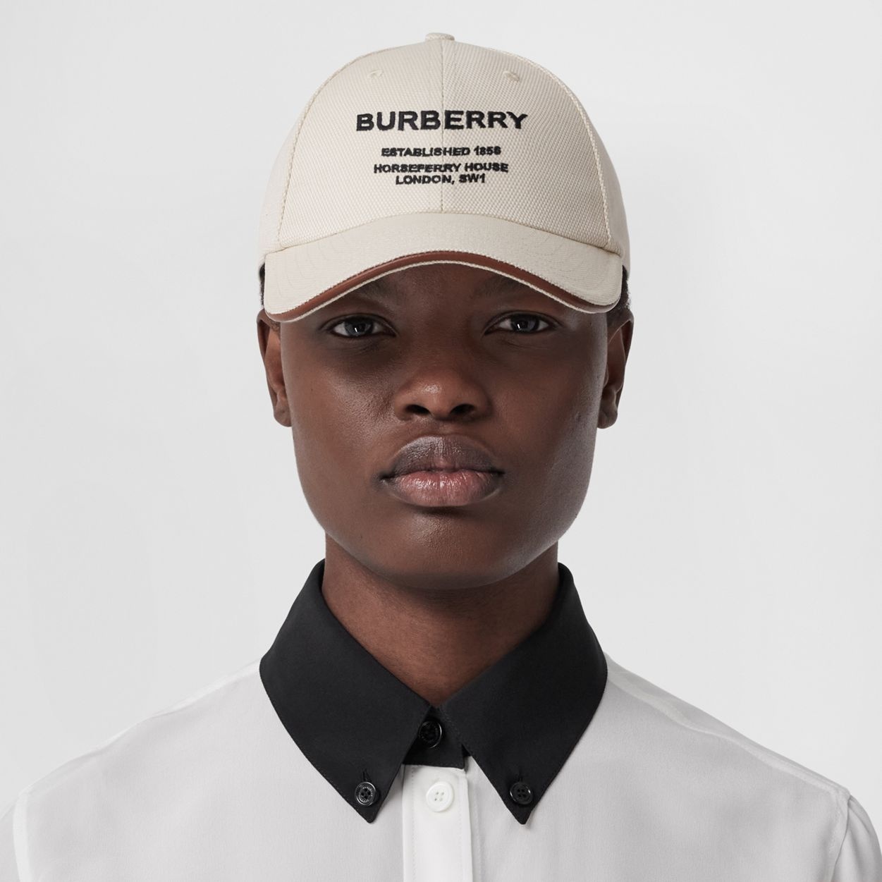 Horseferry Motif Cotton Canvas Baseball Cap - 2