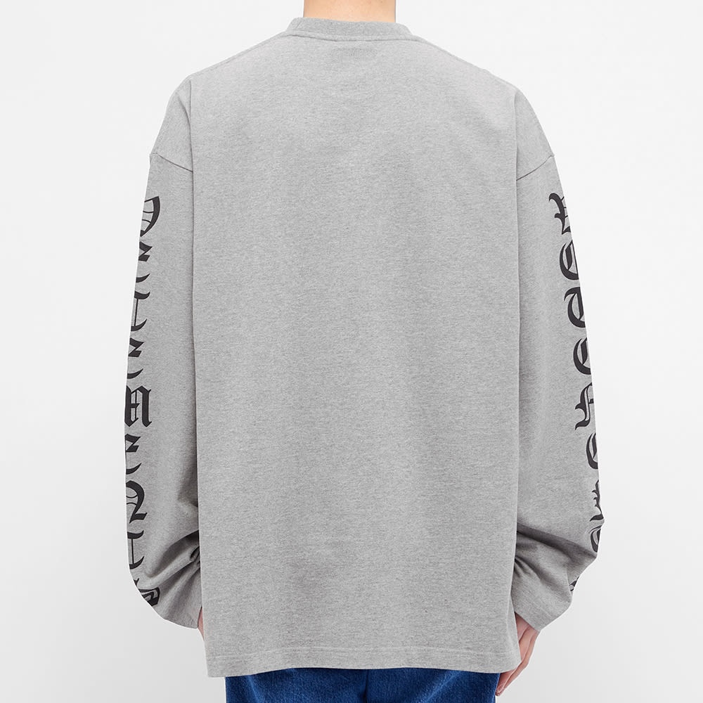 VETEMENTS Long Sleeve Gothic Font Oversized Tee - 5