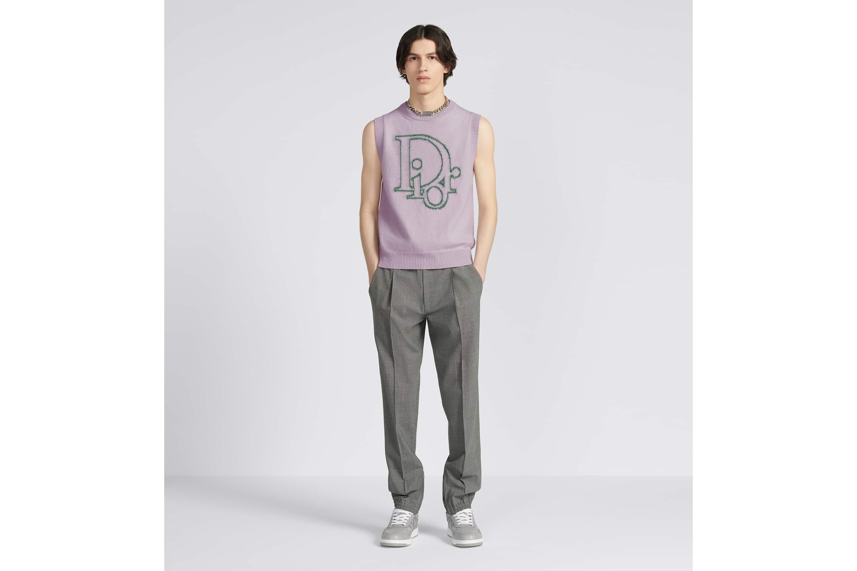 Sleeveless Sweater - 4