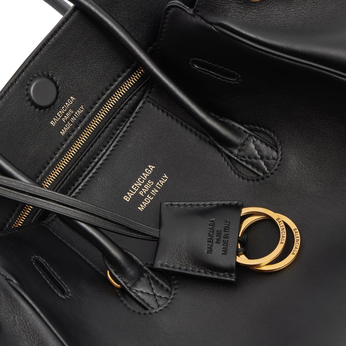 Women's Hampton Mini Carry All Bag in Black - 5