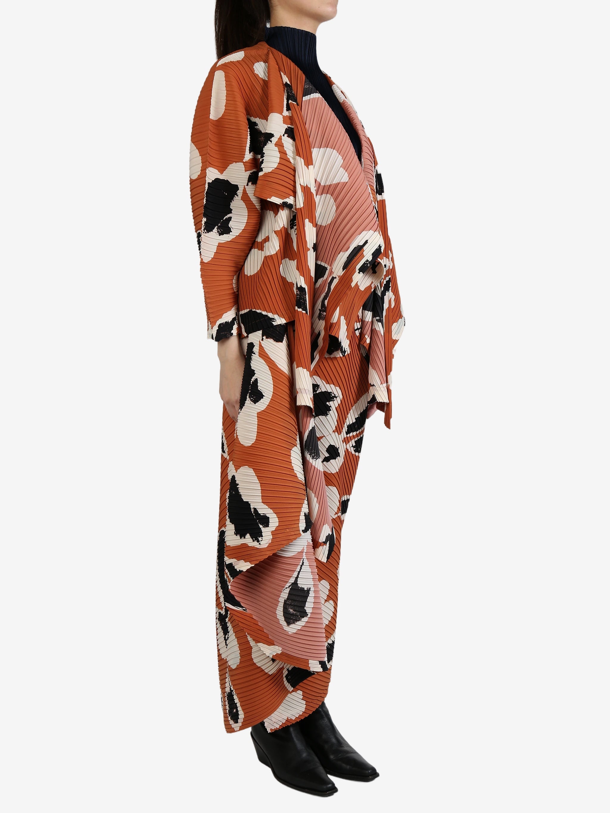 ISSEY MIYAKE - Women Vigor Pleats Cardigan - 2