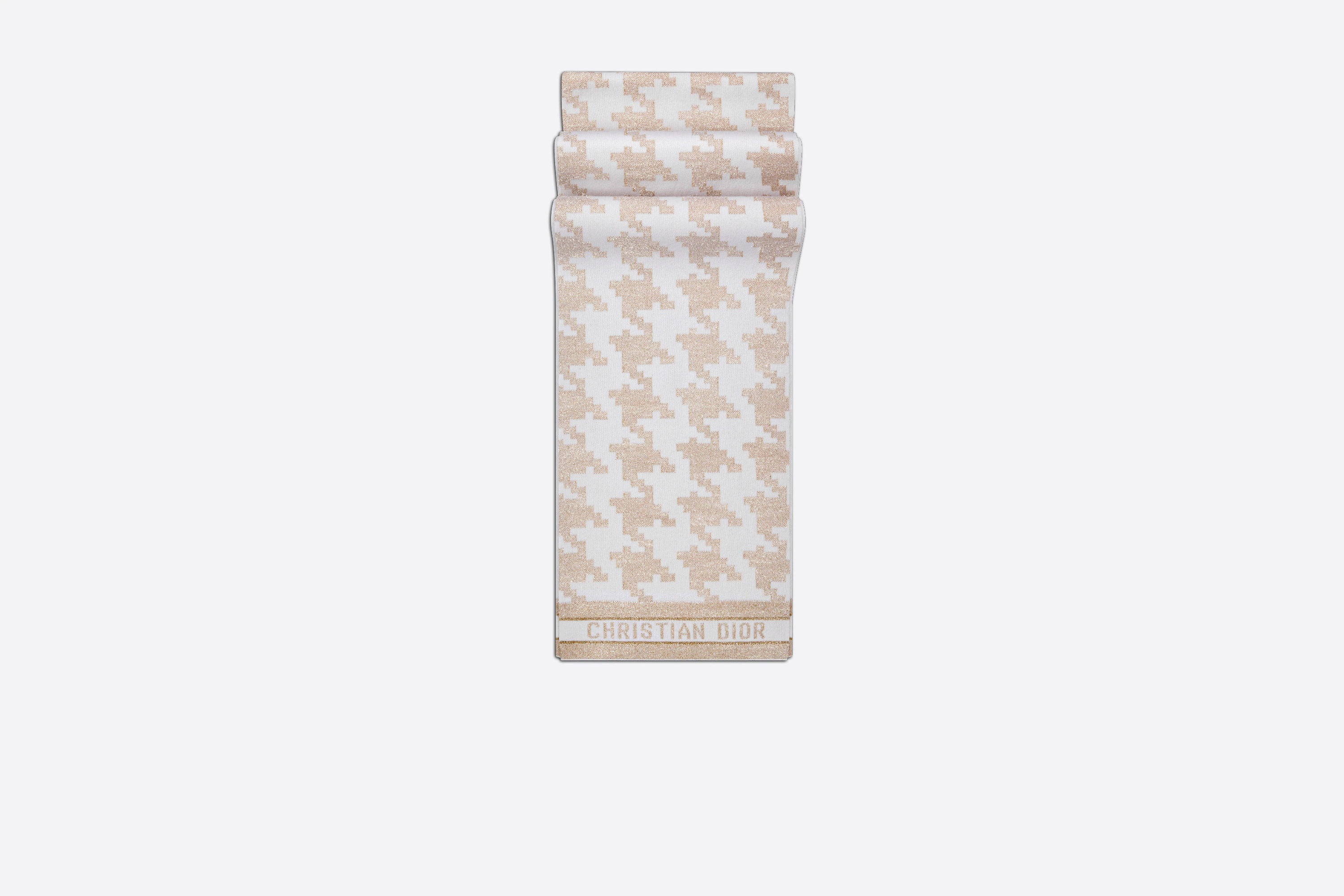30 Montaigne Scarf - 2