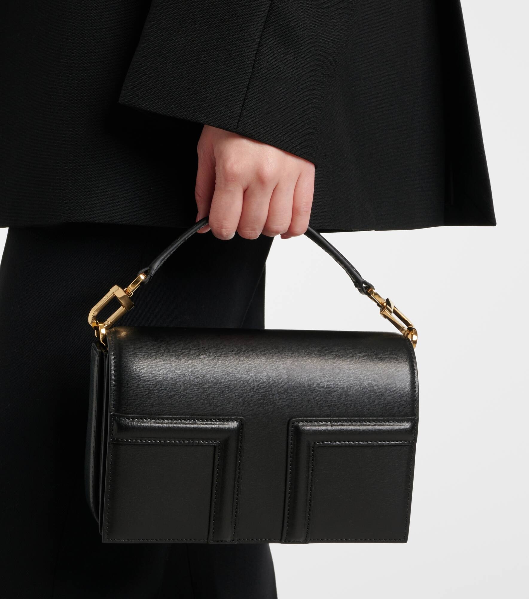 T-Flap Mini leather crossbody bag - 7
