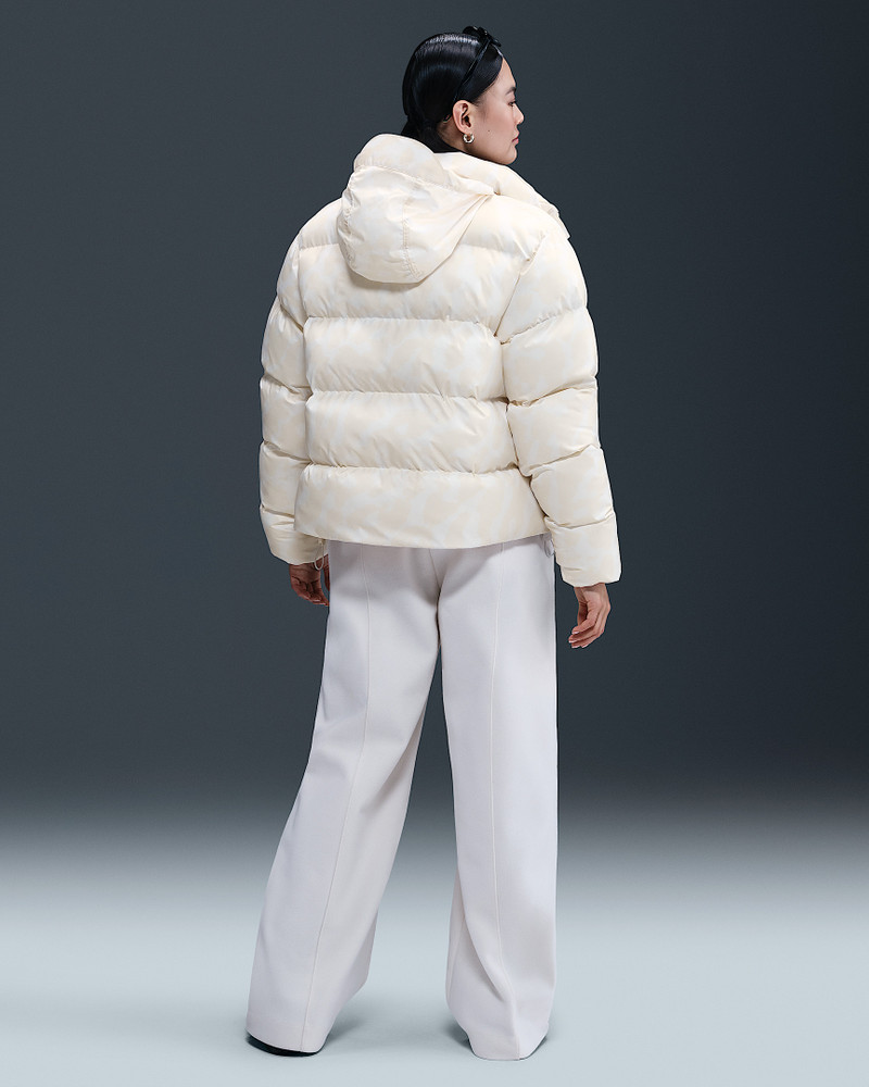 Nike Sportswear Women's Therma-FIT Puffer 5