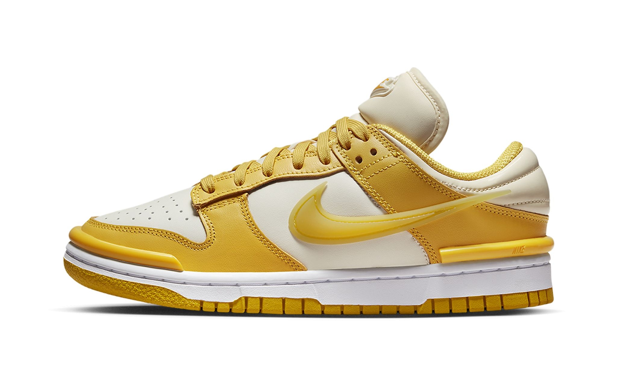 DUNK LO TIST WMNS "Vivid Sulfur" - 1