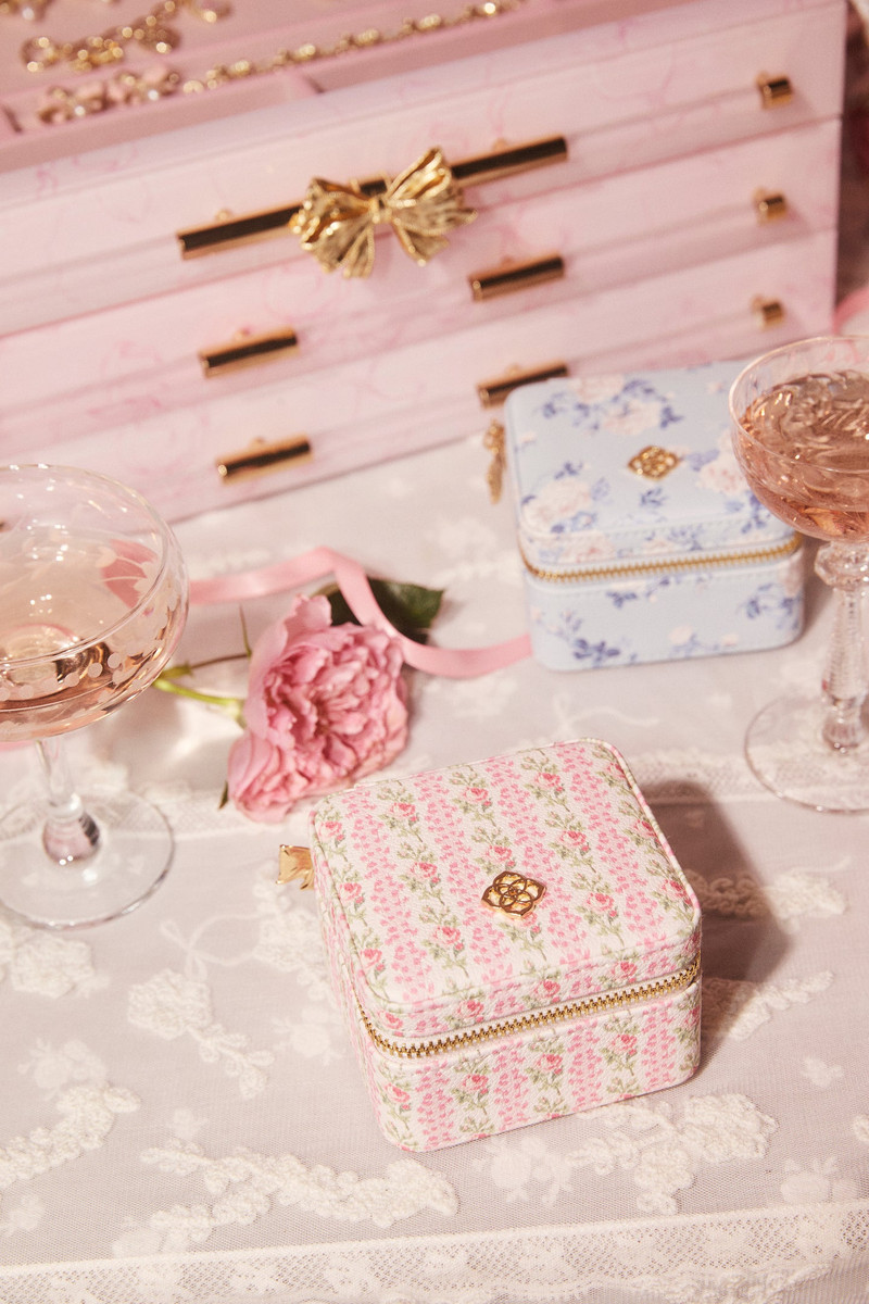 Kendra Scott x LoveShackFancy Pink Small Zip Jewelry Case 3