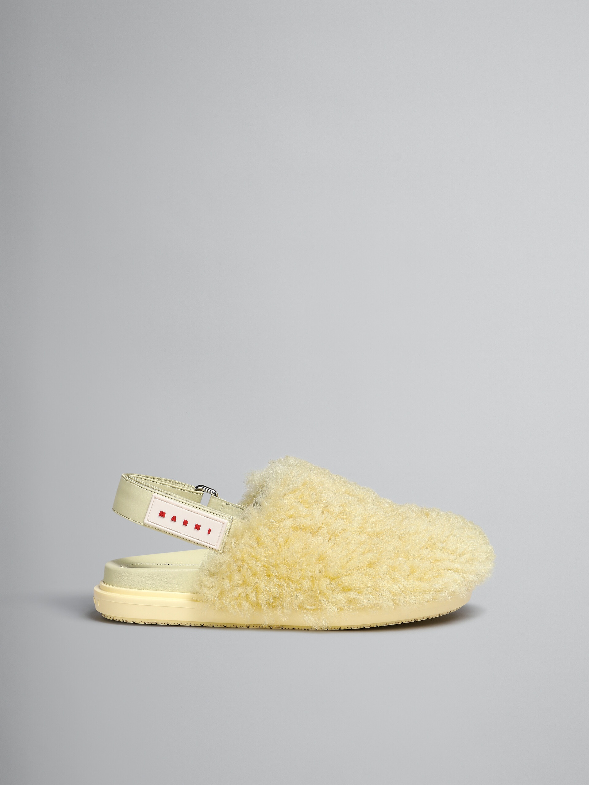 LIGHT YELLOW SHEARLING SABOT - 1