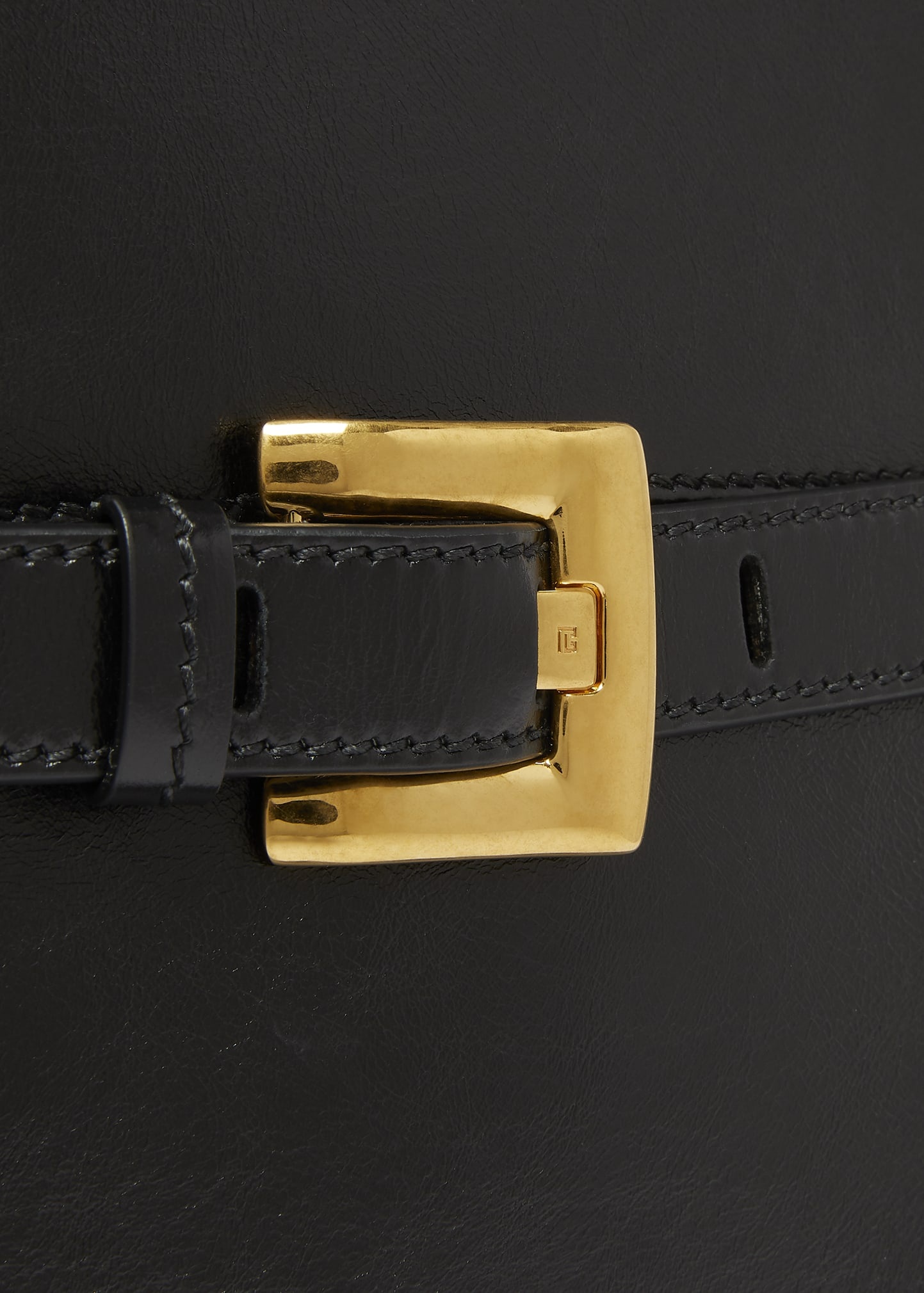 Shuffle Medium Belt Shoulder Bag in Calfskin - 5
