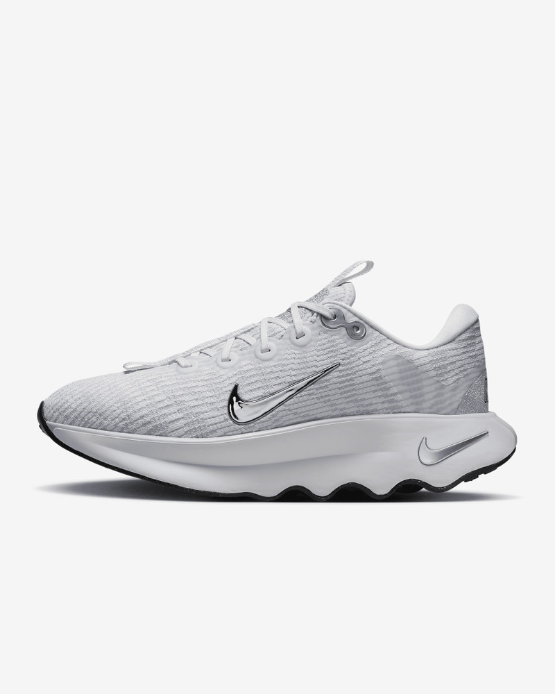 (WMNS) Nike Motiva Premium 'Summit White Metallic Silver' FZ2115-101 1