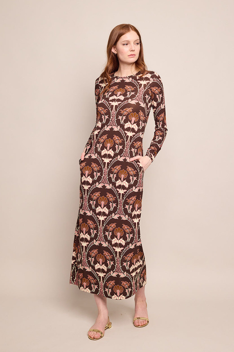 Cara Cara Danae Dress
Statement-Making Column Dress outlook