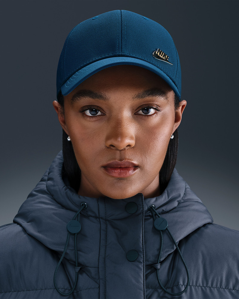 Nike Dri-FIT Club Structured Metal Logo Cap 3