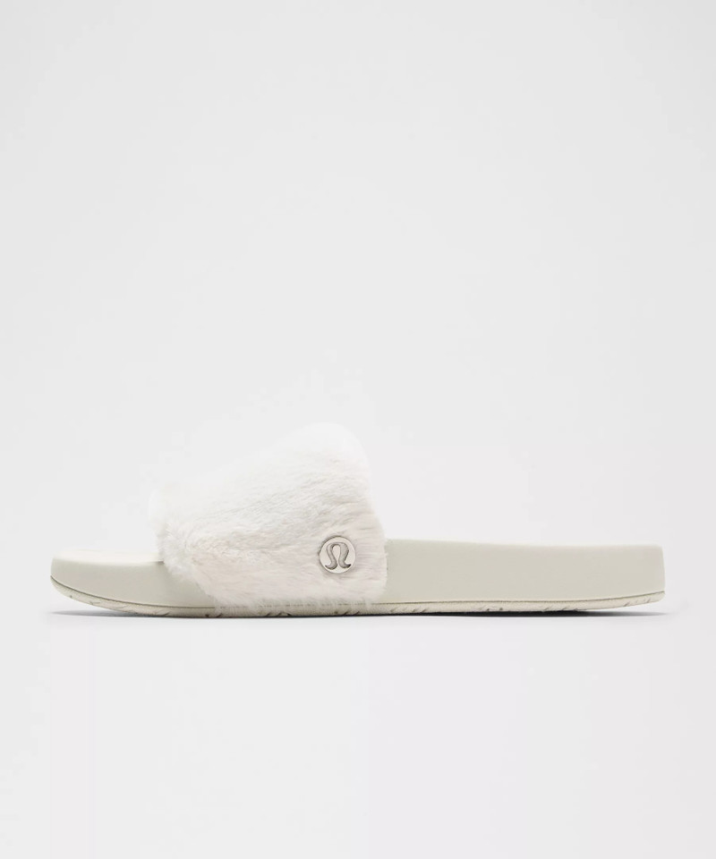 Women's Restfeel Faux Fur Slide 3
