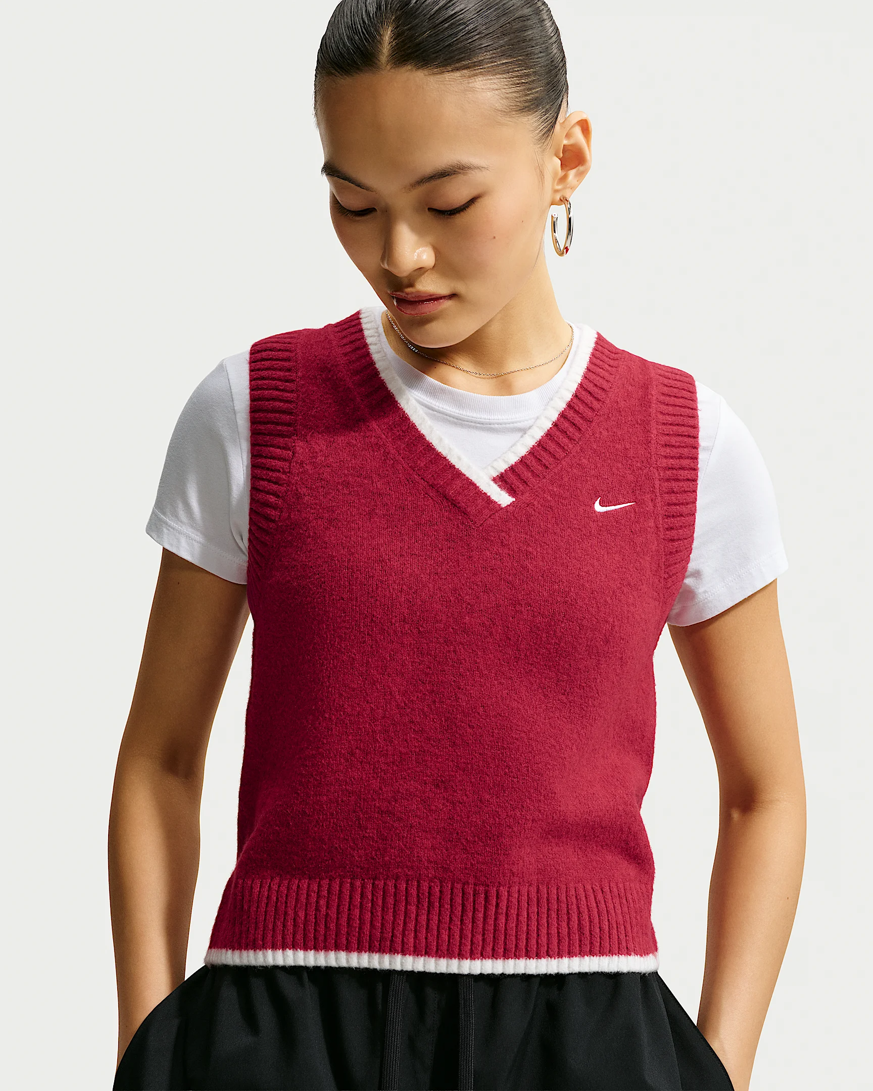 Nike Sportswear Chill Knit Women's Loose Sweater Vest - 1