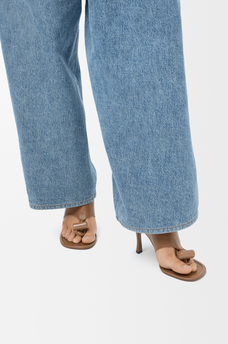 Loewe Toggle sandal in shiny smooth calfskin outlook