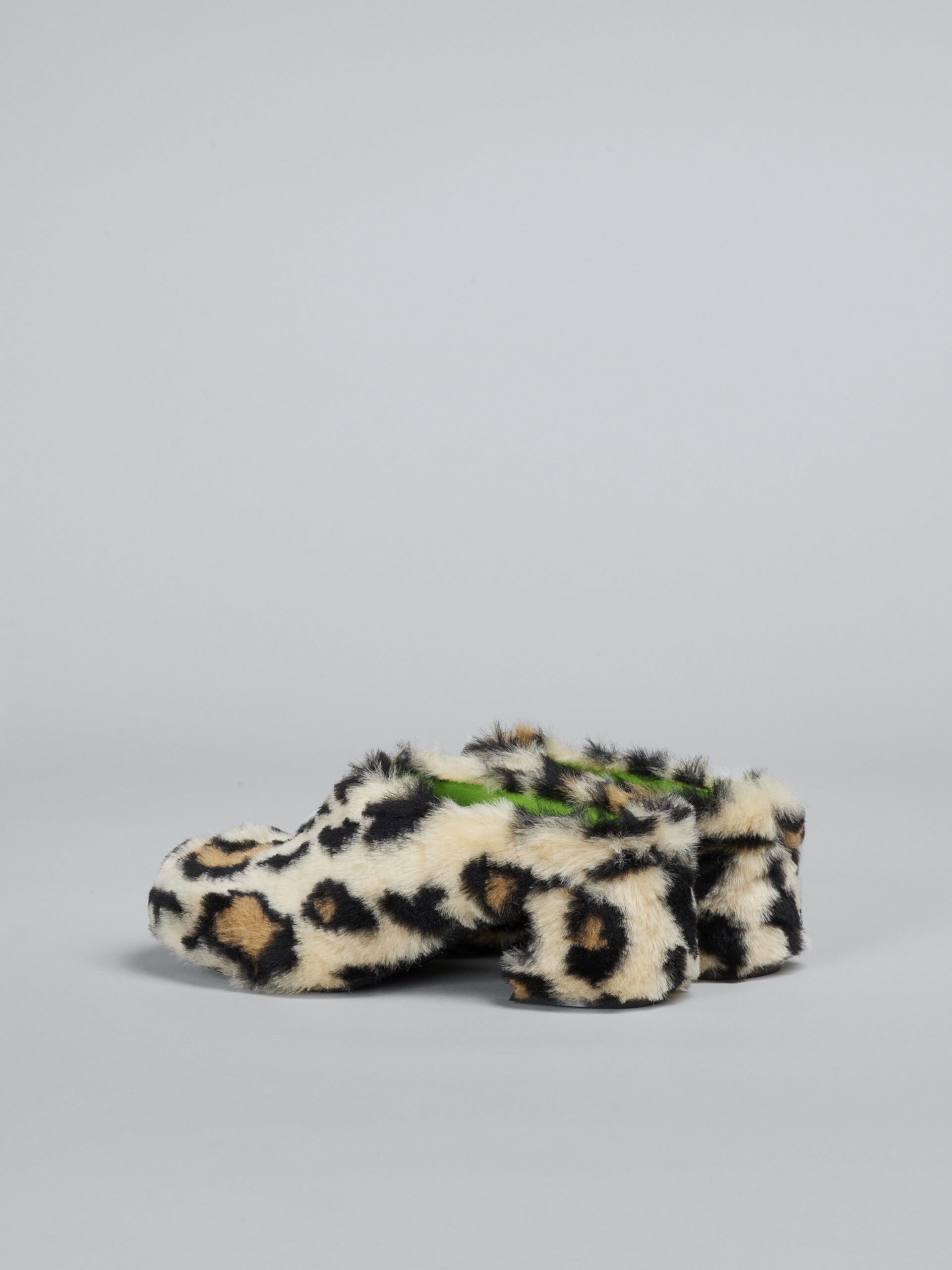 LEOPARD PRINT FAUX FUR SABOT - 3