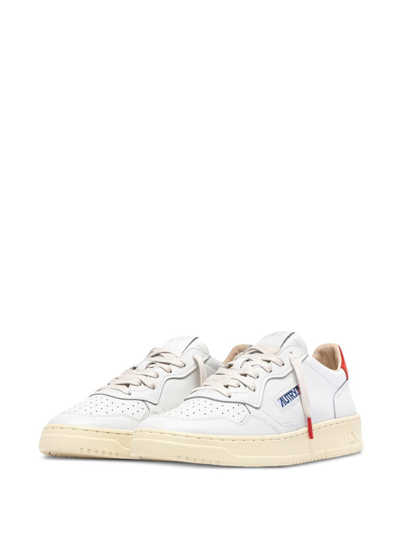 AUTRY Medalist low-tops leather sneakers outlook