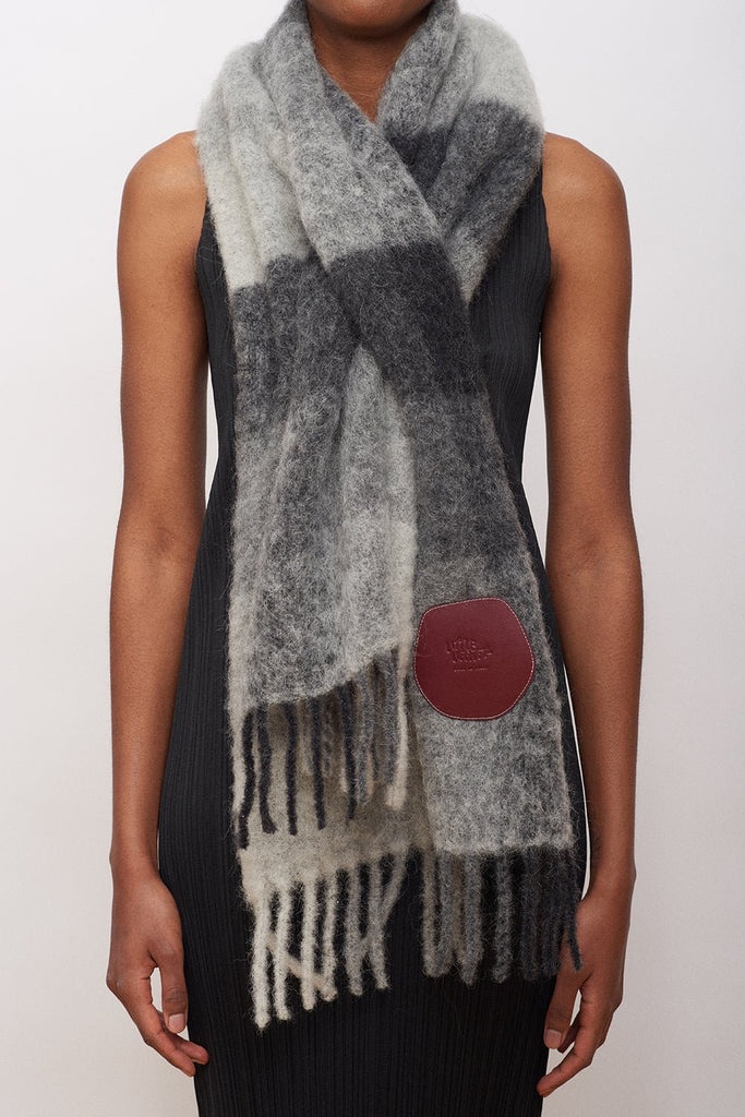 PULL THROUGH SCARF GRAY CHECK - 8