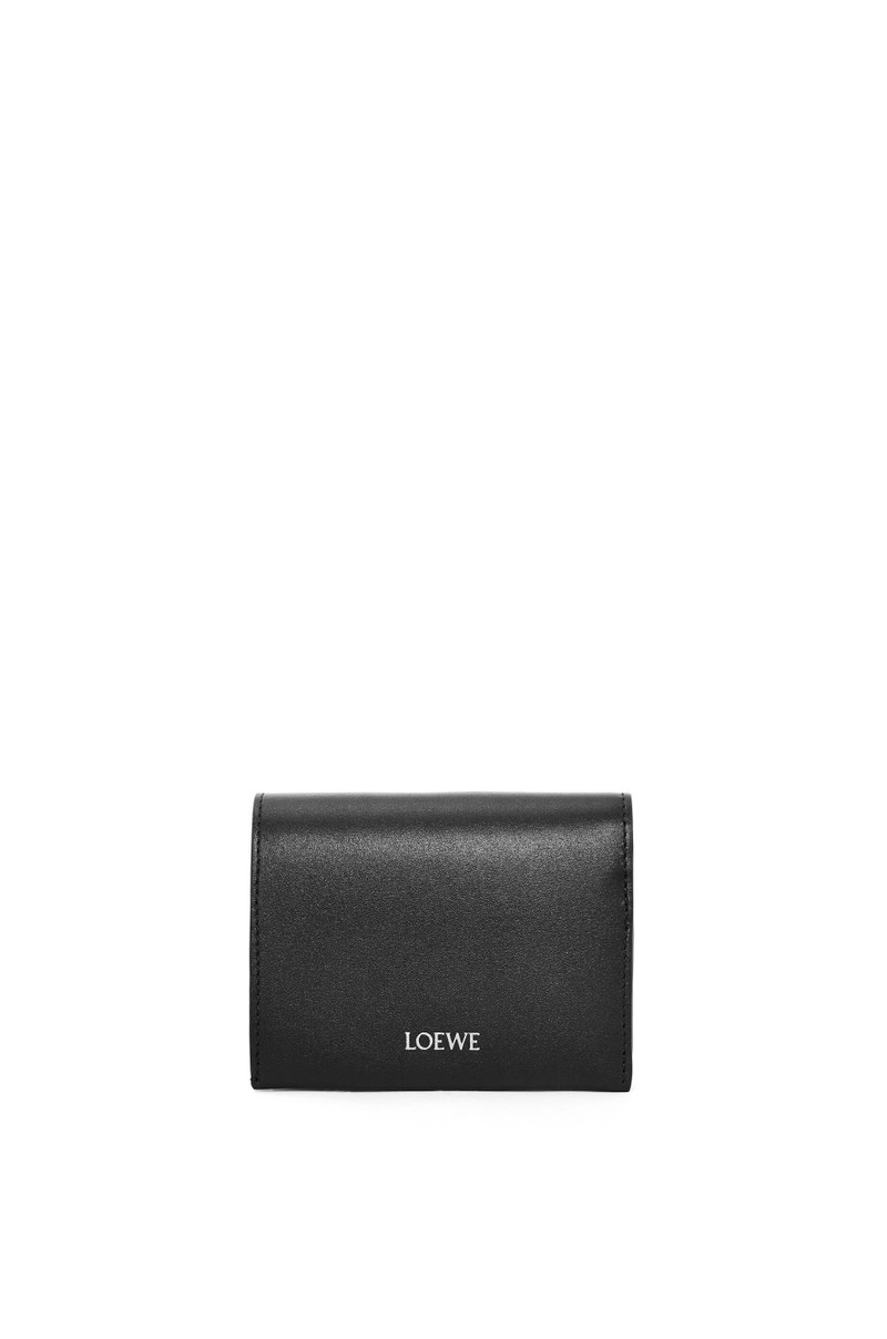 Trifold zip wallet in shiny nappa calfskin 1