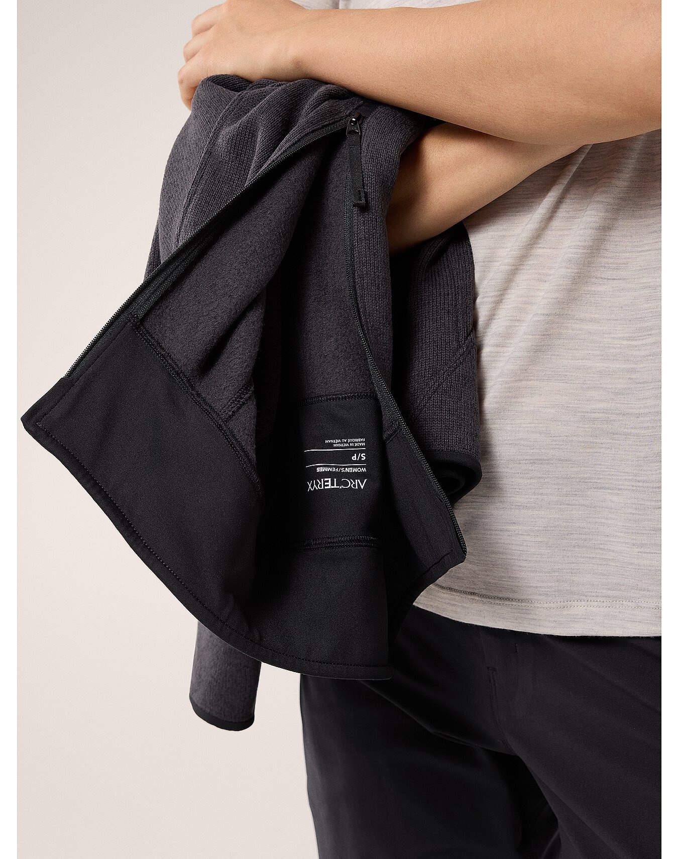Covert 1/2 Zip Neck - 7