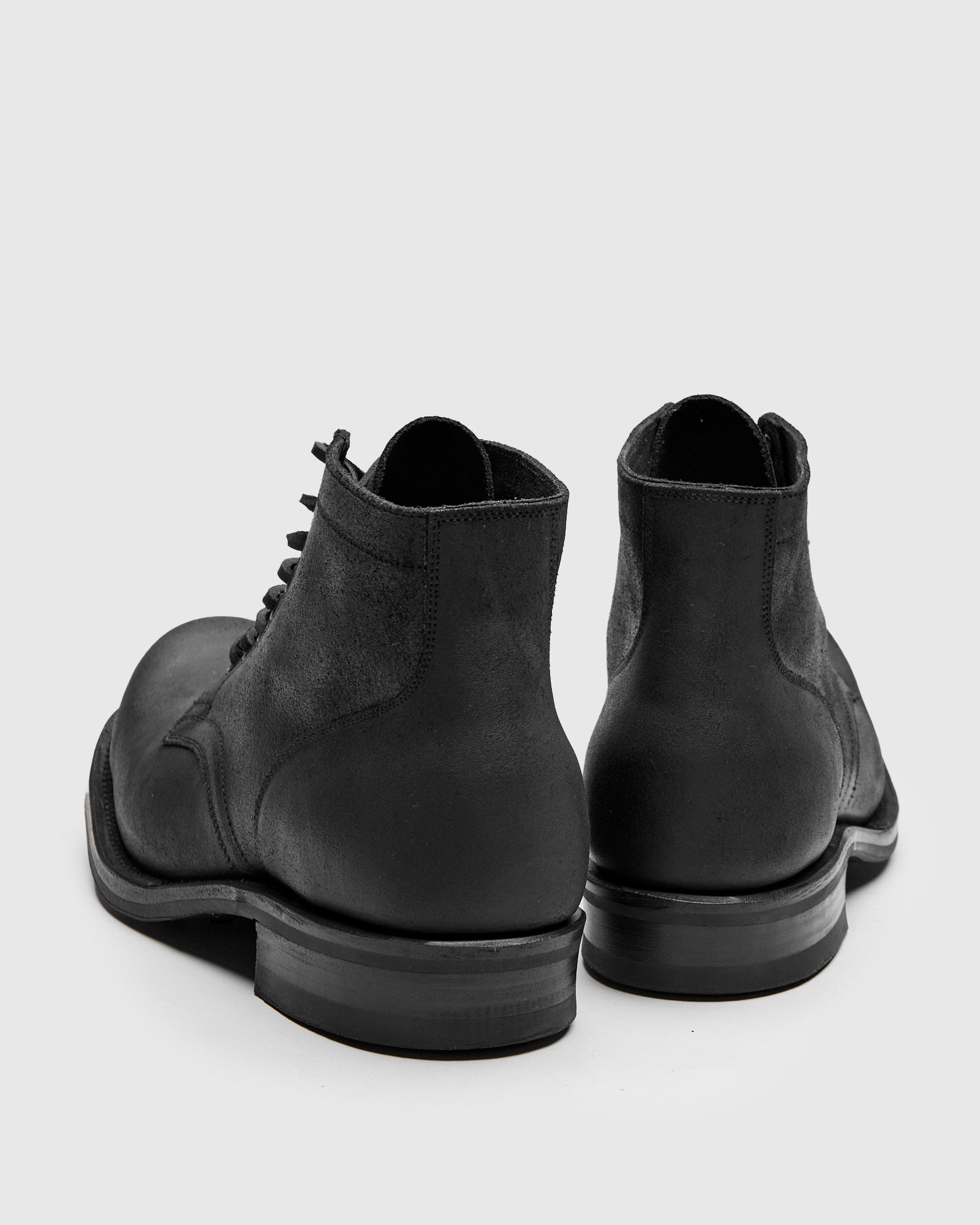Service Boot 310 in Black Waxy Commander - 6