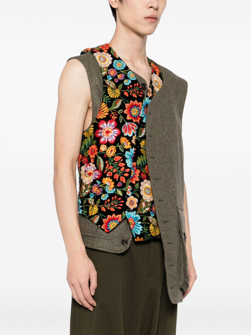 floral-embroidered gilet 3