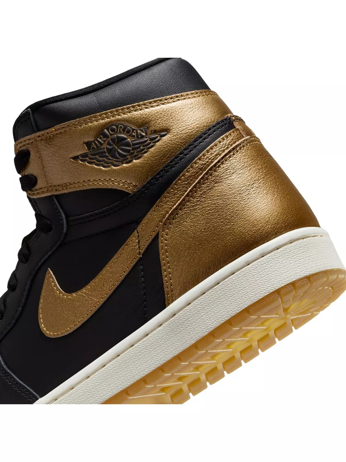 1 Retro High OG "Black And Gold" Men's Shoe - 5
