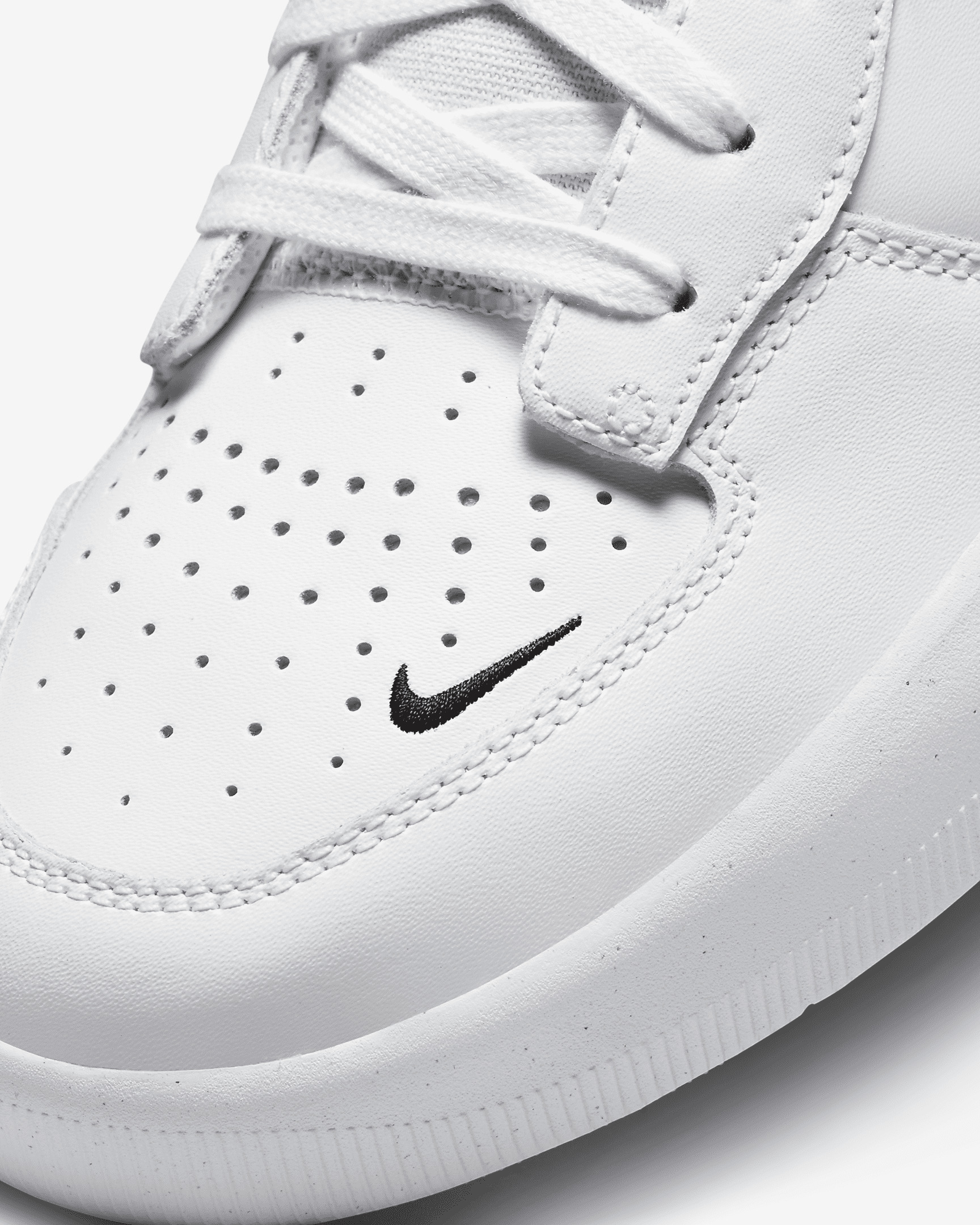 Nike SB Force 58 Premium Skate Shoes - 7